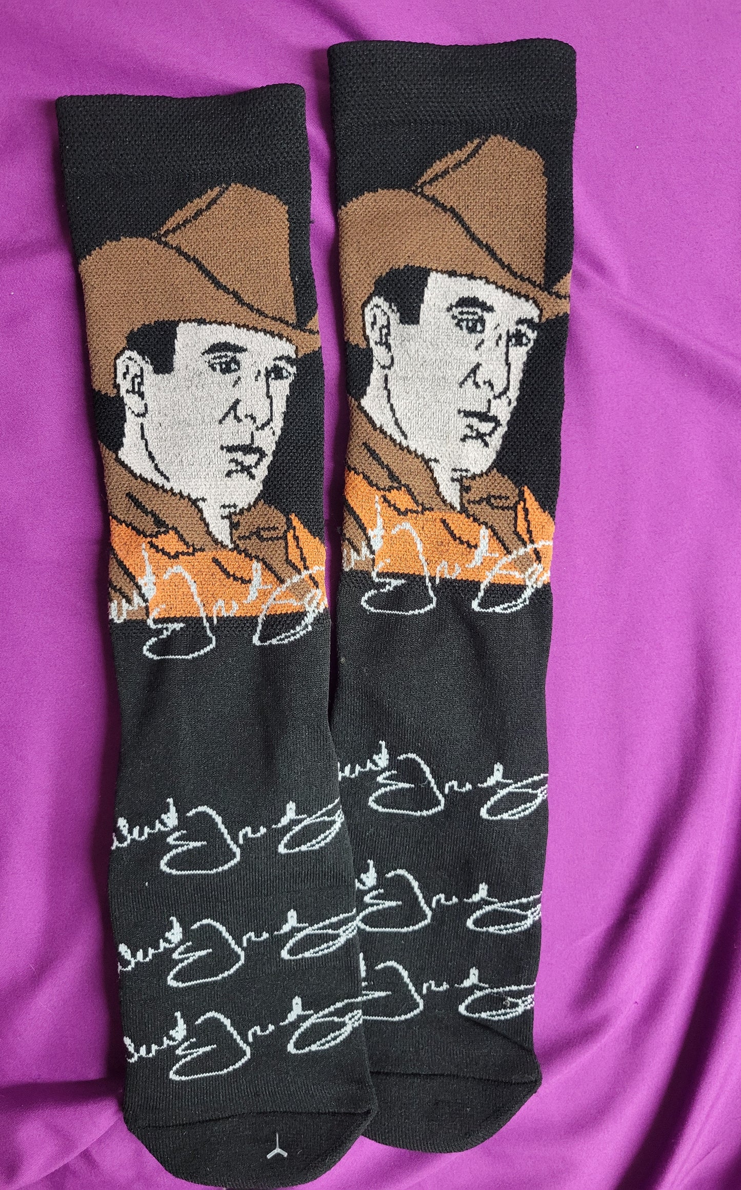 Valentin elizalde socks