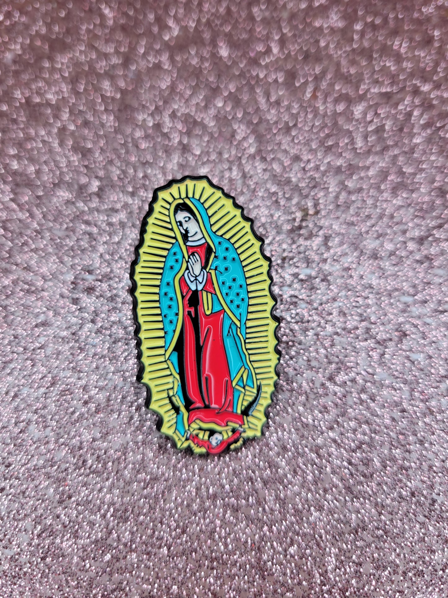 Virgencita pin