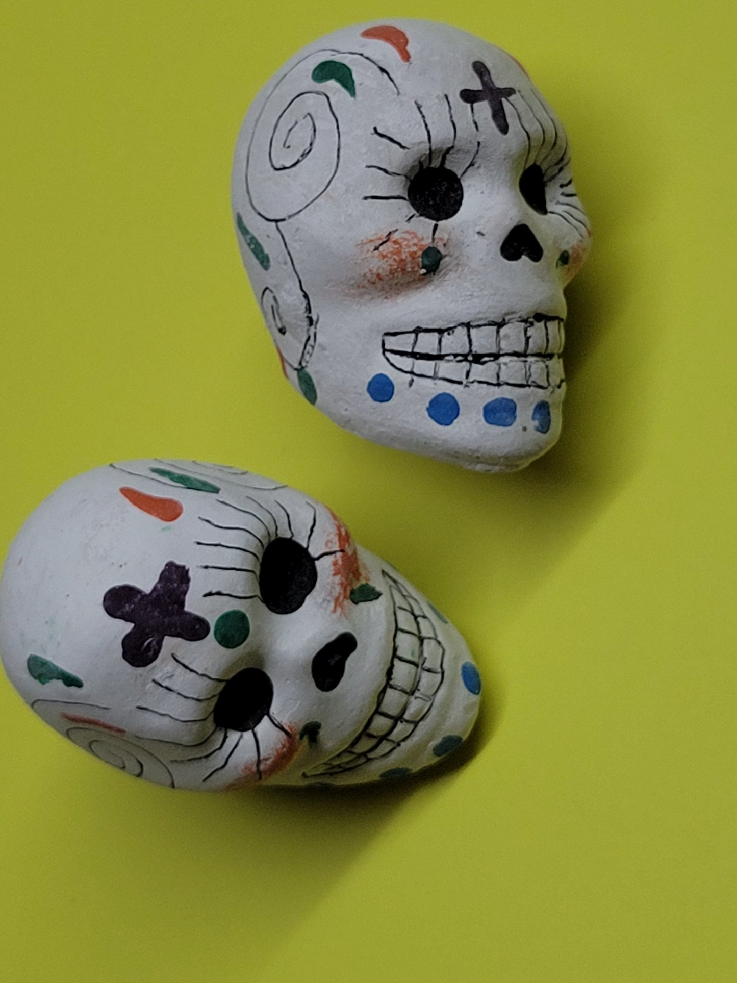 Calaveritas de barro