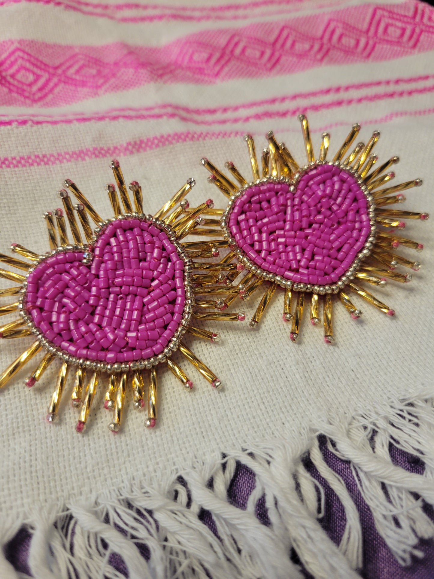 Corazon rosita aretes